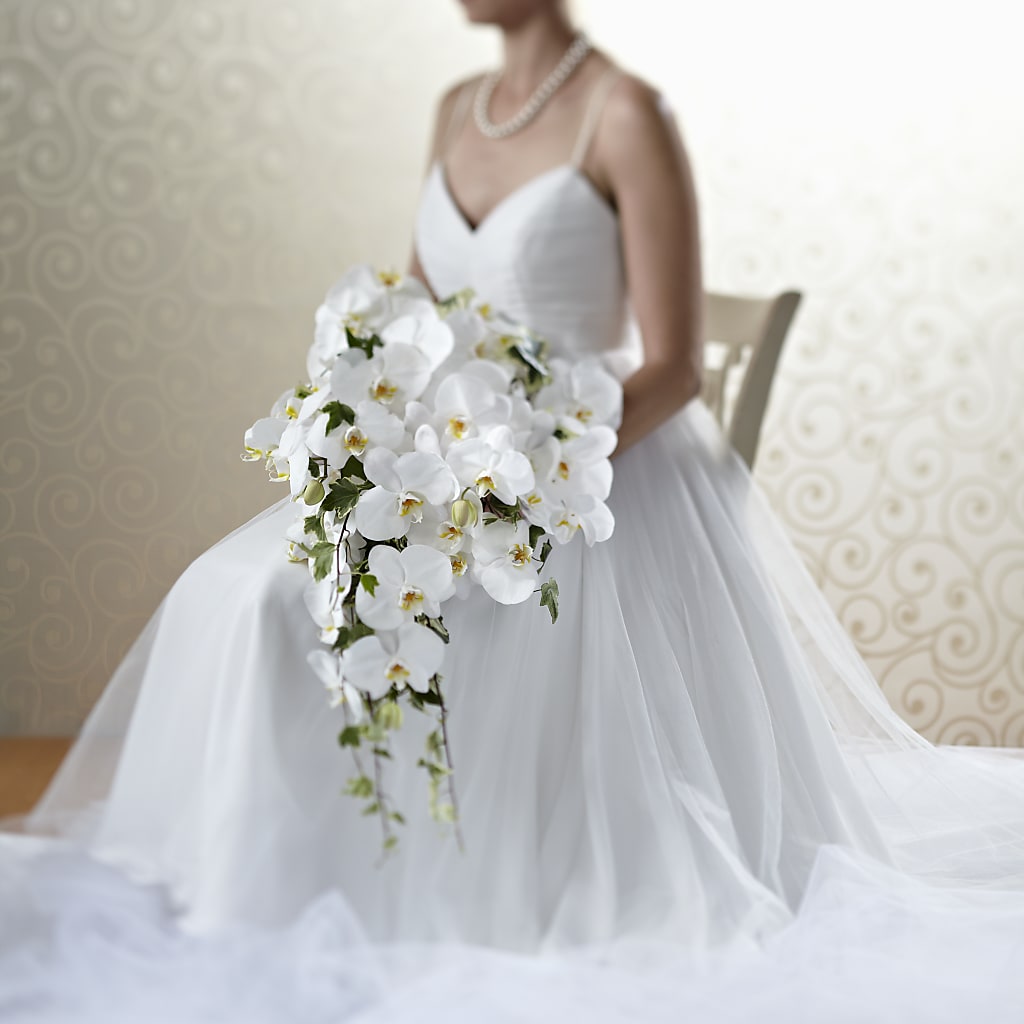 Classic White Bouquet – Fj Florist, Houston TX