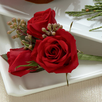 Red Spray Rose Boutonniere –  Fj Florist, Houston TX